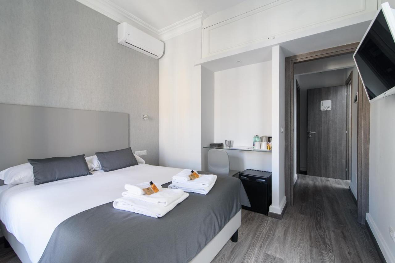 White Caesar Guesthouse Roma Eksteriør bilde