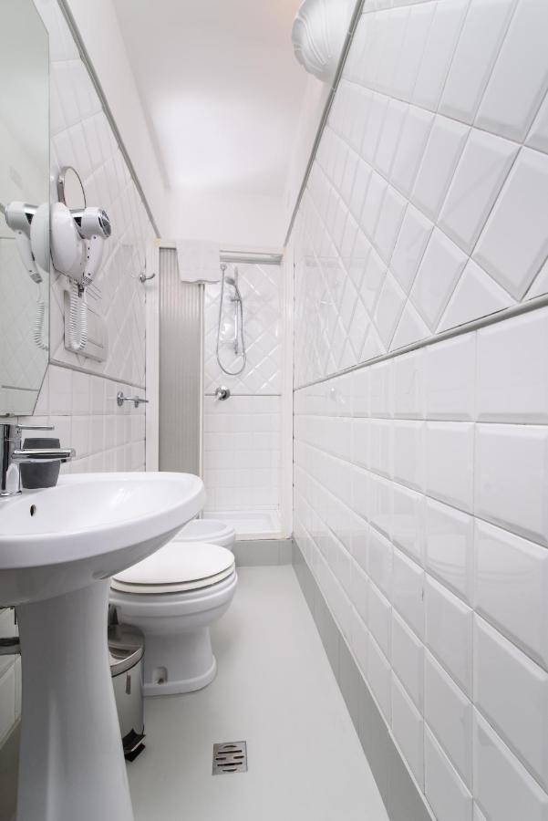 White Caesar Guesthouse Roma Eksteriør bilde